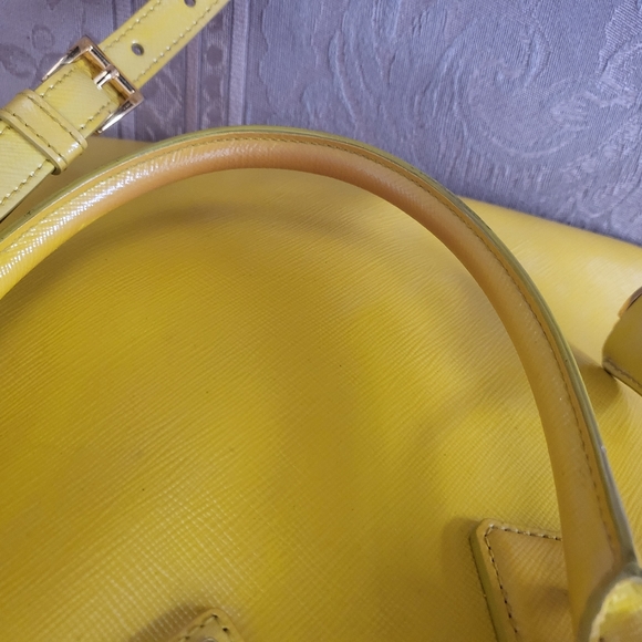 (SOLD)Authentic Prada Galleria Saffiano Leather two way bag - Picture 15 of 16